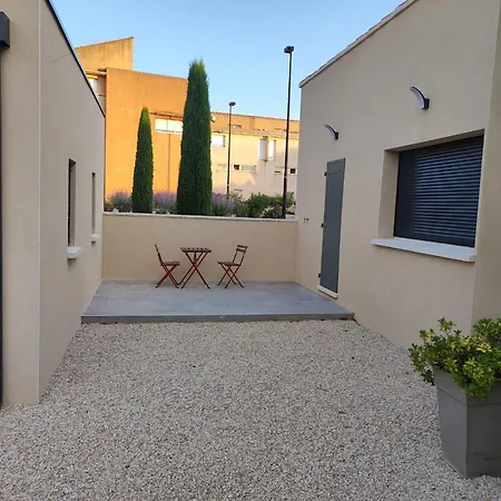 Maison Vacances 4 Etoiles Proche Avignon Ferienhaus Les Angles (Gard)